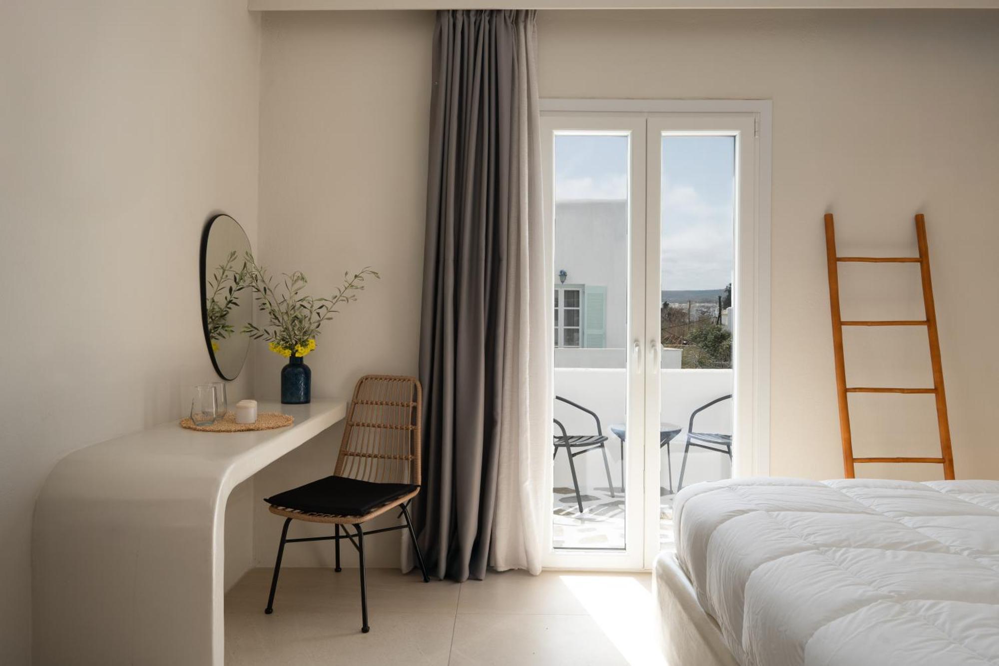 מלון פארוס Paridian Elegant Living מראה חיצוני תמונה